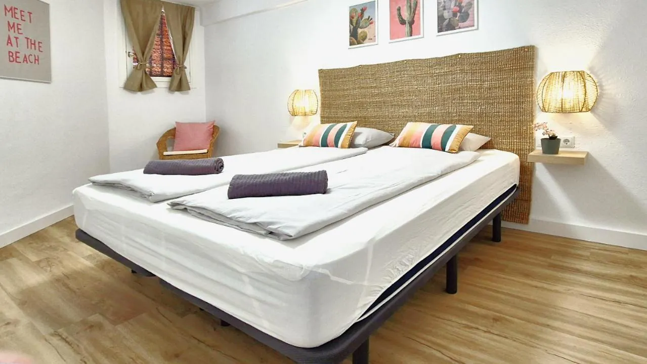 Bobo Beach Tenerife Holiday Apartment Las Americas Playa Feñabe